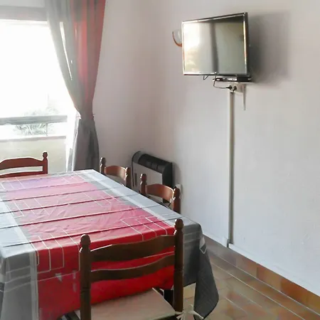 Apartment Sunny 3-bedroom Vacation In With 2 Sun Terraces, Le Barcares